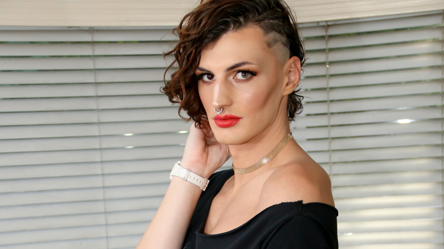 Sexy Tall Allysa Etain Gets Hard!
